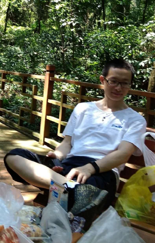 亲临的第一张照片--连城婚介网
