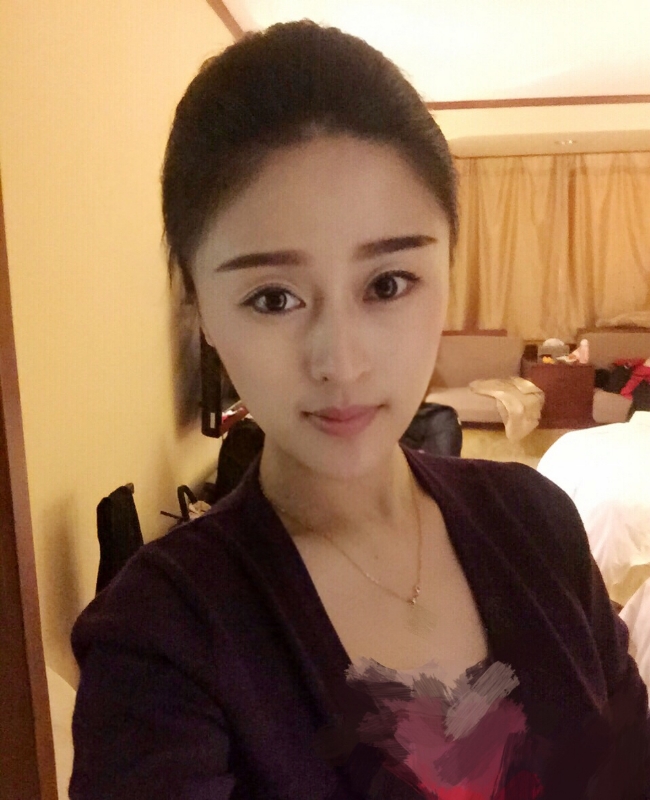 挣扎的第一张照片--连城婚介网