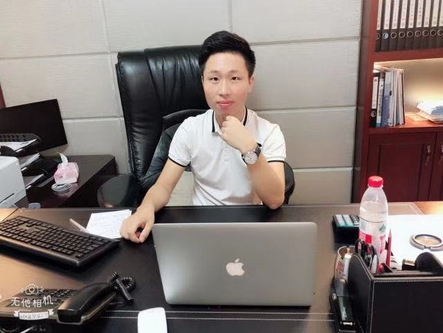 追梦的第一张照片--连城婚介网
