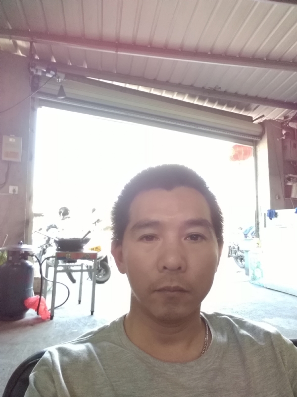 龙骑士的第一张照片--连城婚介网