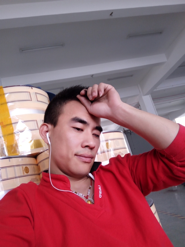寻唯一的第三张照片--连城婚介网