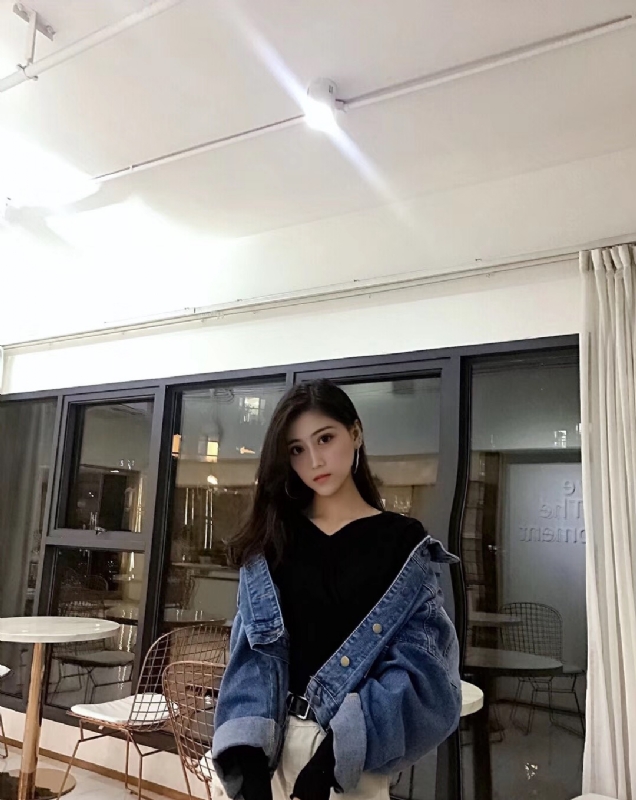 爱笑的眼睛的第一张照片--连城婚介网