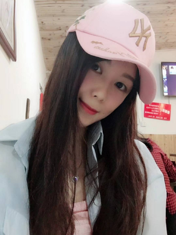 丹丹的第三张照片--连城婚介网