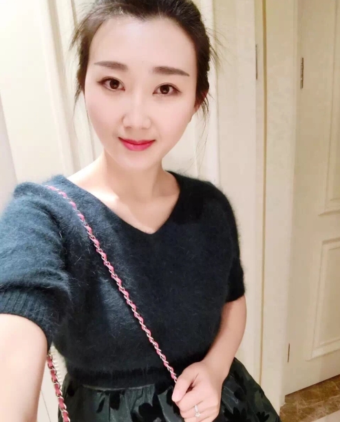 小妮的第三张照片--连城婚介网