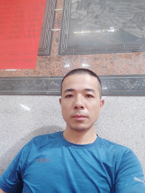虫子的第一张照片--连城婚介网