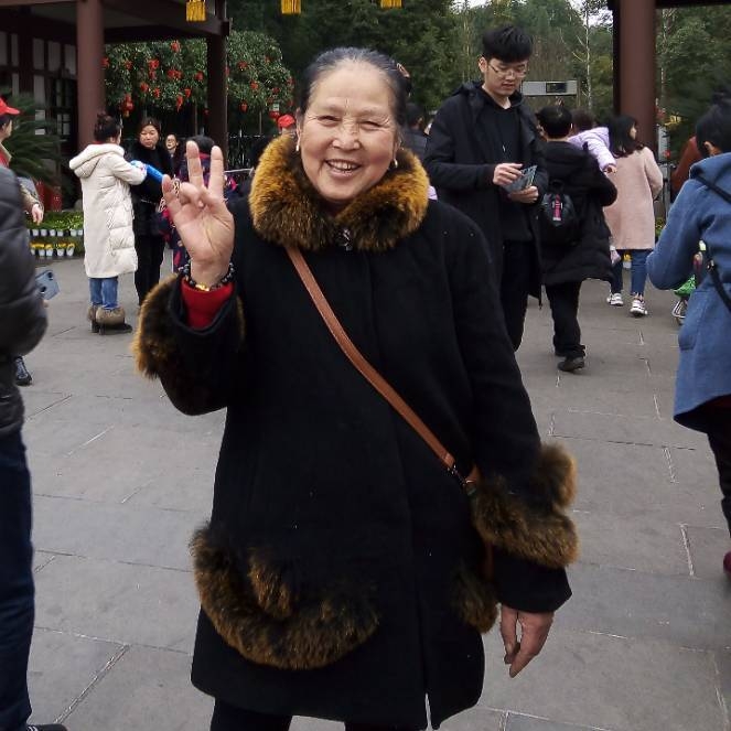 刘刘的第一张照片--连城婚介网