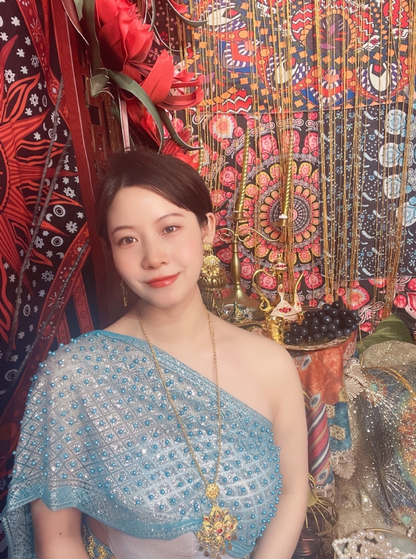 鸢莺的第八张照片--连城婚介网