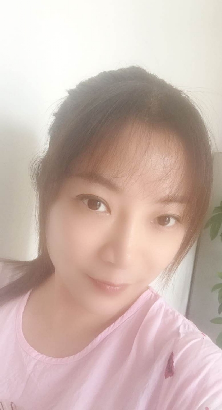 美丽在现的第一张照片--连城婚介网