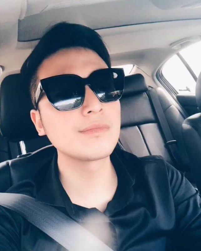 沉稳的第一张照片--连城婚介网