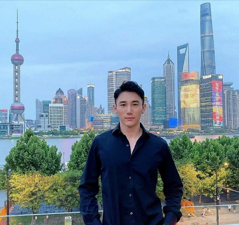 Allen的第一张照片--连城婚介网