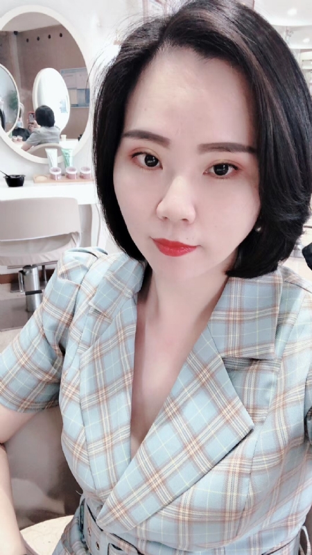 固执的第一张照片--连城婚介网