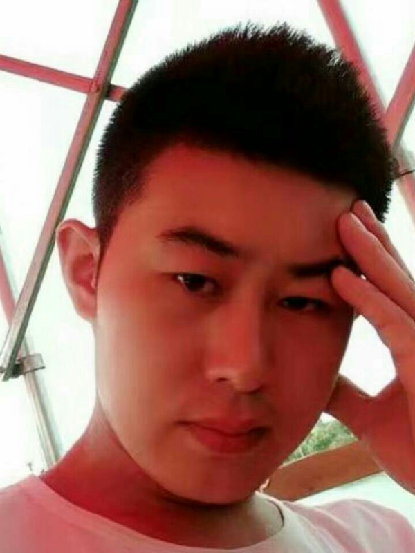 淡漠的第一张照片--连城婚介网