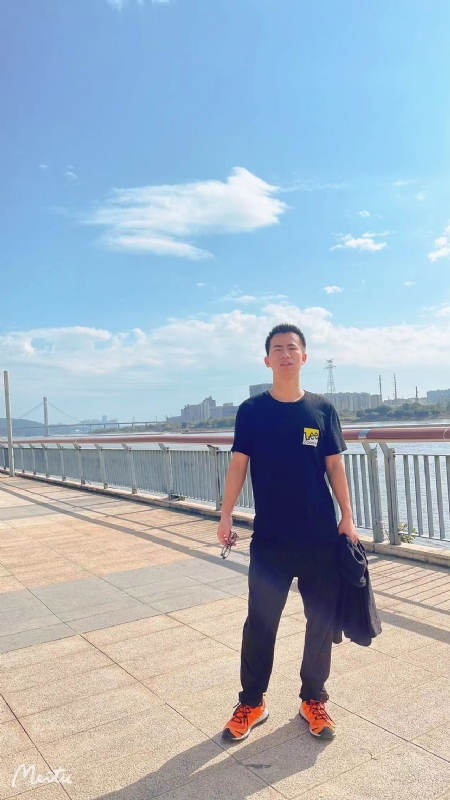 小螃蟹的第一张照片--连城婚介网