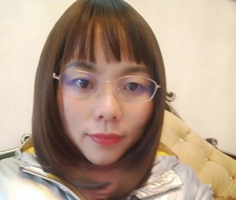 爱笑的彩虹的第一张照片--连城婚介网