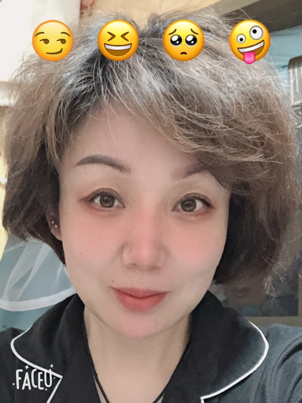 飘拂的第一张照片--连城婚介网