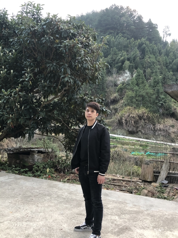 随遇而安的第一张照片--连城婚介网