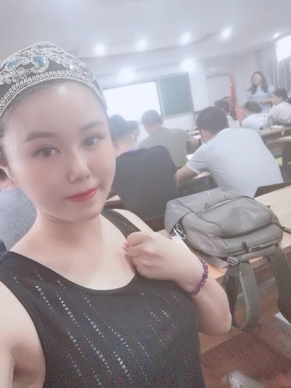 冰欣的第一张照片--连城婚介网