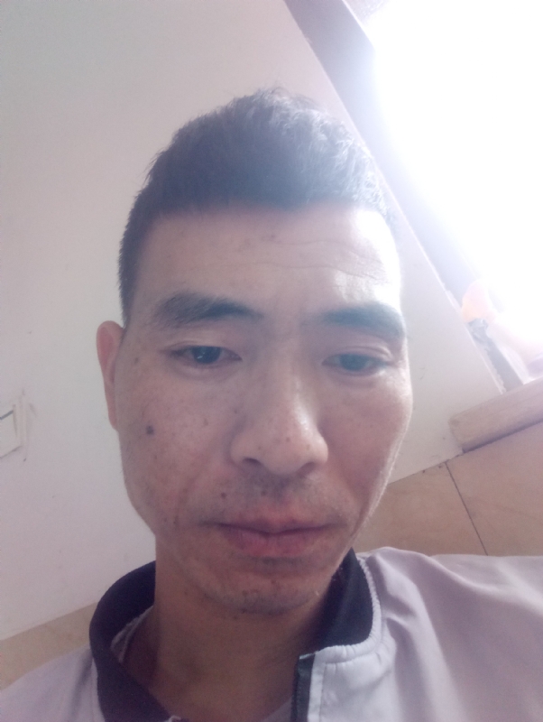 想你的夜的第一张照片--连城婚介网