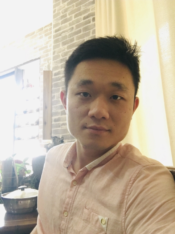 落落大方的第二张照片--连城婚介网