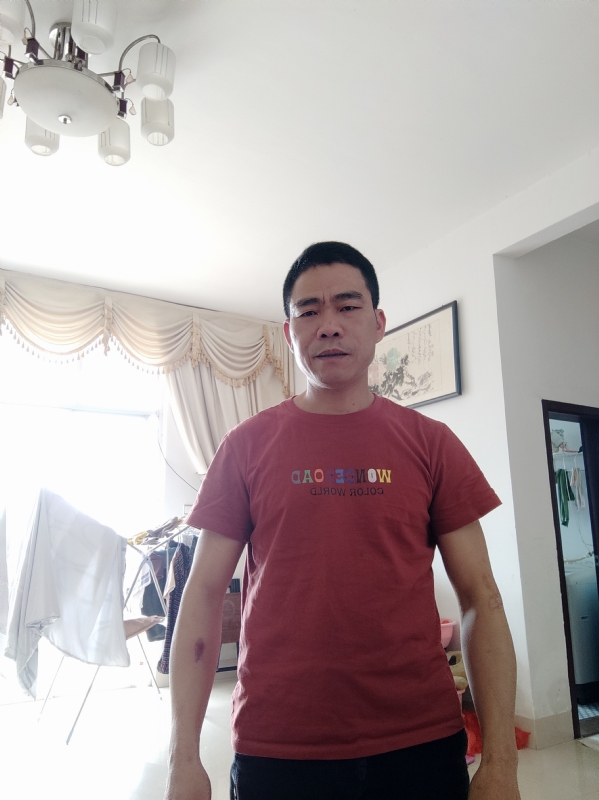 再回首的第二张照片--连城婚介网