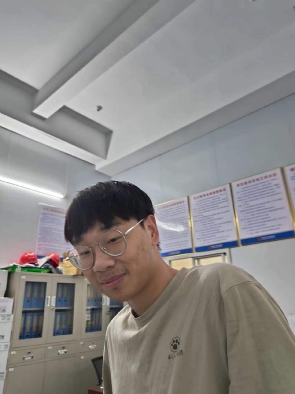 牛子弟的第一张照片--连城婚介网