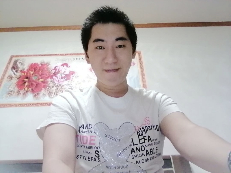 缘分天定的第一张照片--连城婚介网