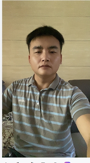 走在红毯那一天的第二张照片--连城婚介网