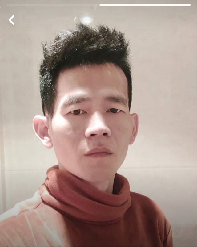 白了少年头的第一张照片--连城婚介网
