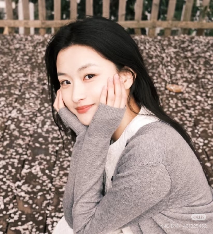 江小姐的第一张照片--连城婚介网