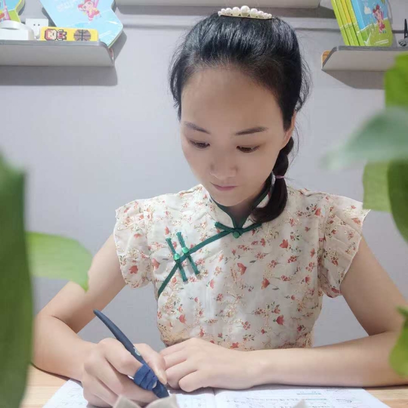 珊珊的第一张照片--连城婚介网