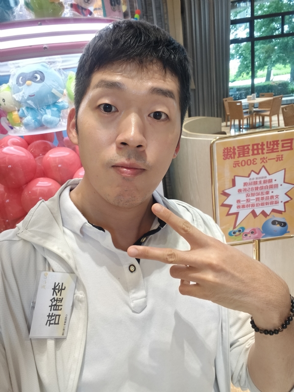 銪哲的第一张照片--连城婚介网